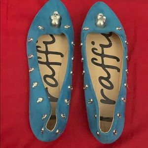 Traffic blue skull flats
